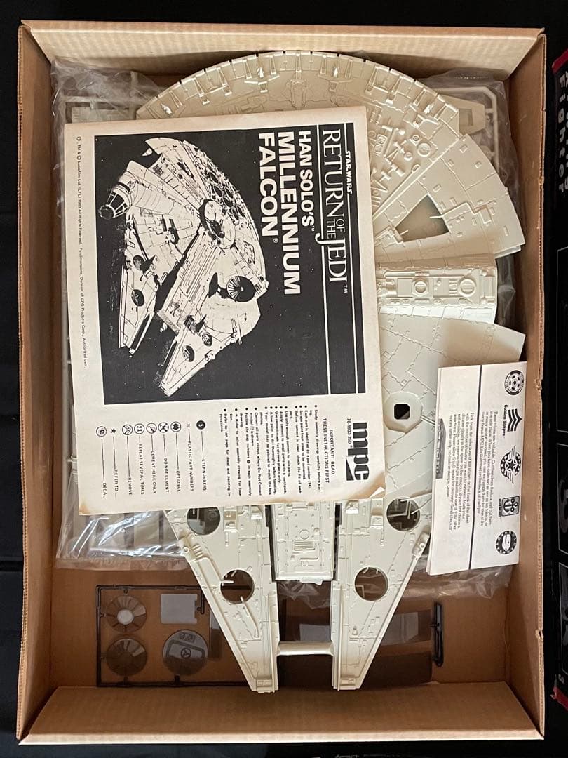 a*9様 STAR WARS ファルコン Xウィング ストームトルーパー 3点セ