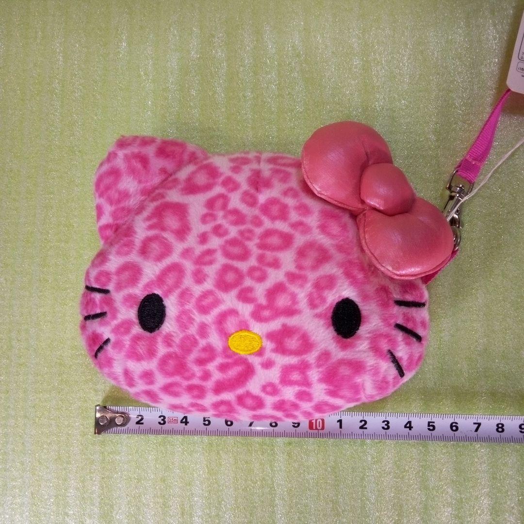 ハローキティ　ヒョウ柄　ポーチ　桃色　ピンク　ぬいぐるみショルダーポーチ