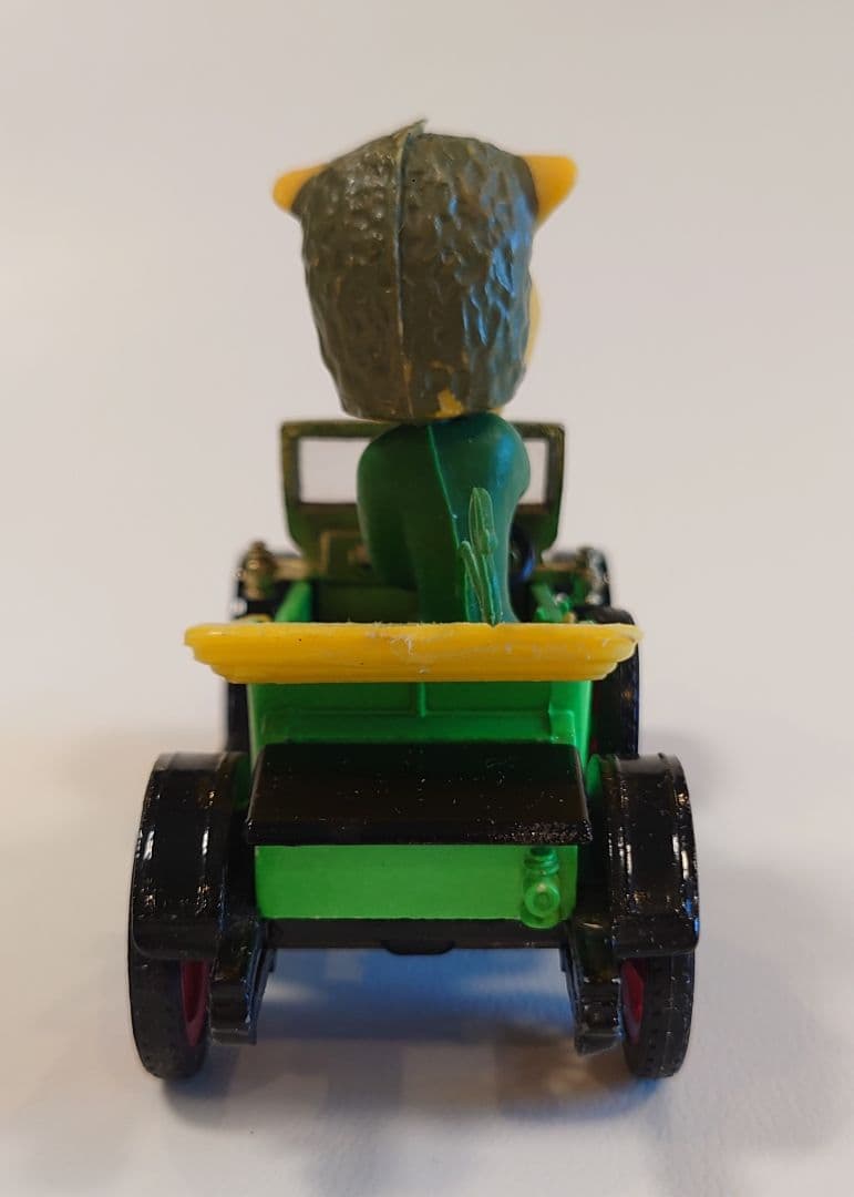 ミニカー DINKY No.477 Parsley's Car
