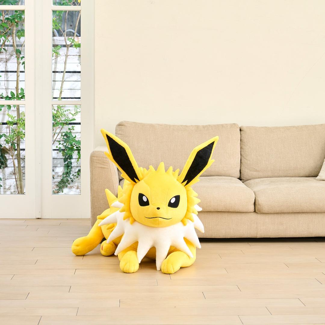 新品 等身大 ぬいぐるみ 寝そべり　サンダース　ポケモンセンターオンライン