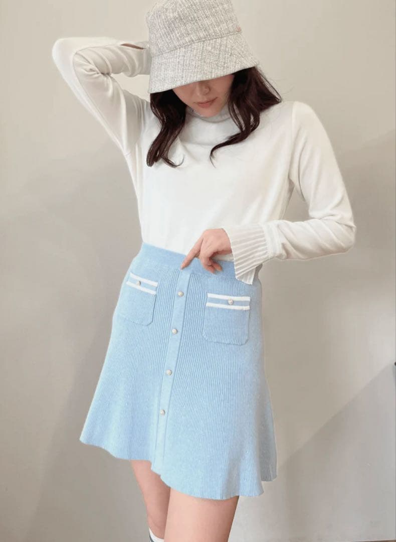 新品 LE.NAN【ウェーブ】ニットスカート ブルー インナーパンツ一体型