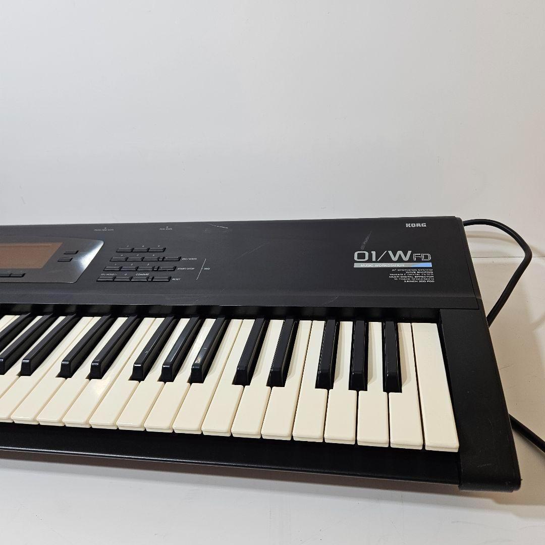 【状態考慮】KORG 01/W FD 61鍵 シンセサイザー