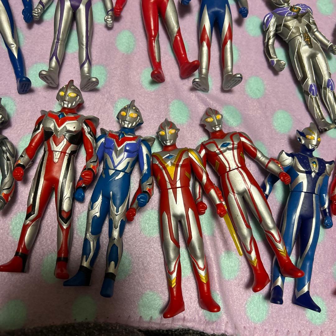 ウルトラマンフィギュアセット 約33体