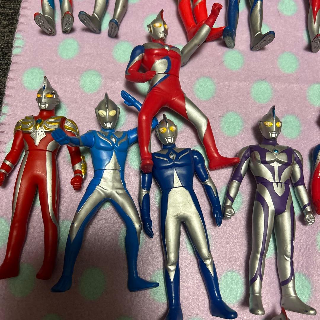 ウルトラマンフィギュアセット 約33体