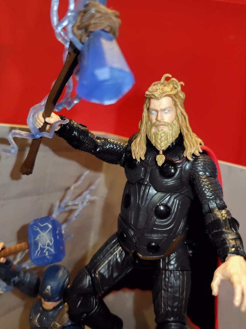 MARVEL LEGENDS　ソー　キャプテン・アメリカ