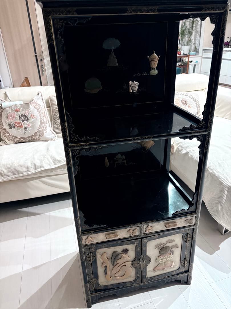 飾り棚 和製ビンテージ 花梨 カリン材 螺鈿 ラデン 象嵌 美しい 茶棚