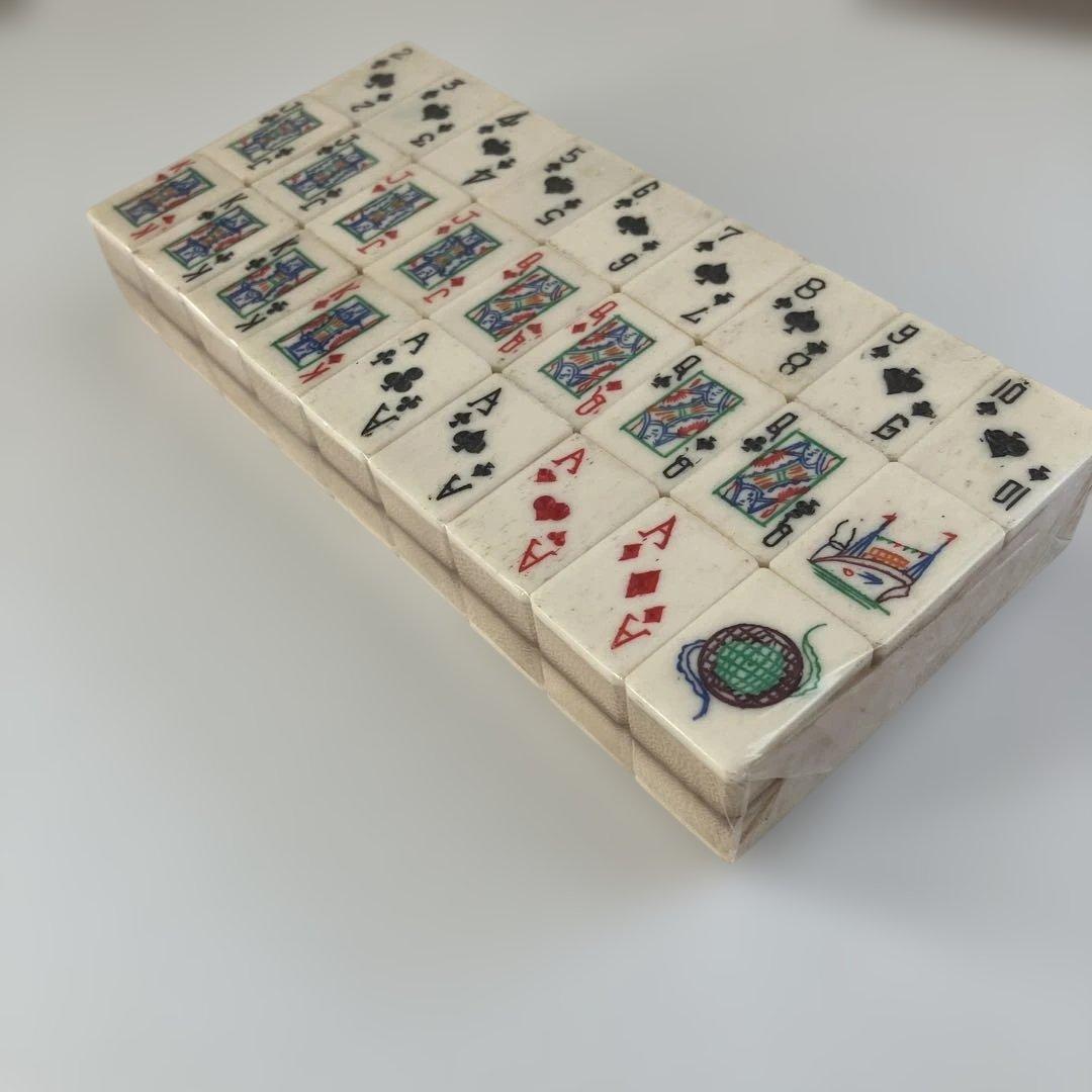 [希少]新品未使用未開封　麻雀牌型 トランプ