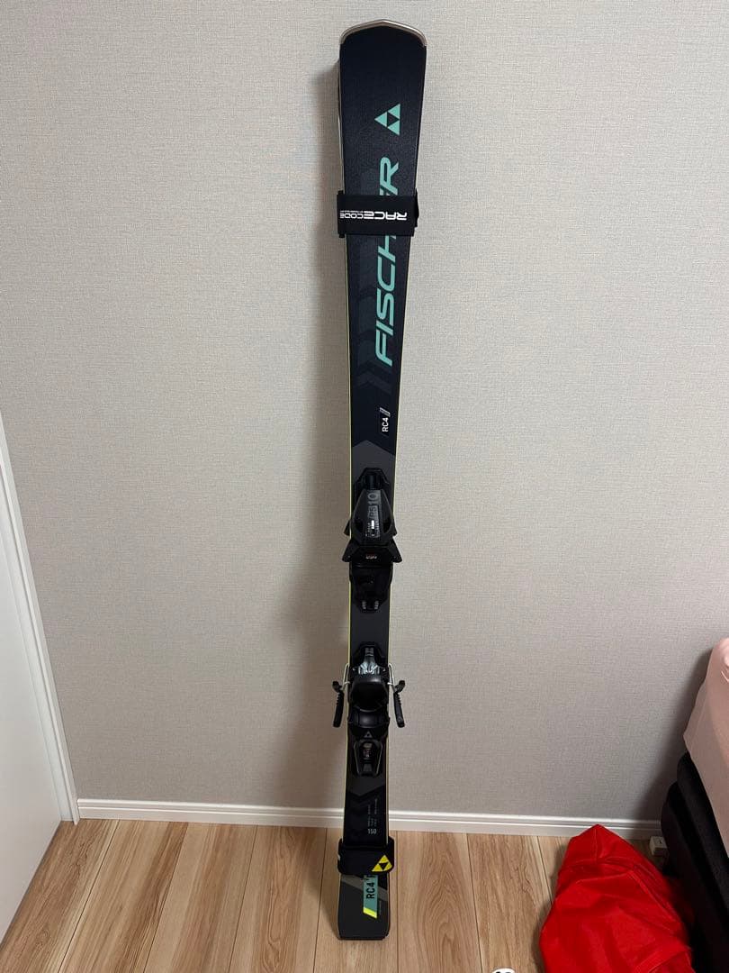 FISCHER RC4 スキー 板 24年製　購入証明あり　メンテナンスフリー