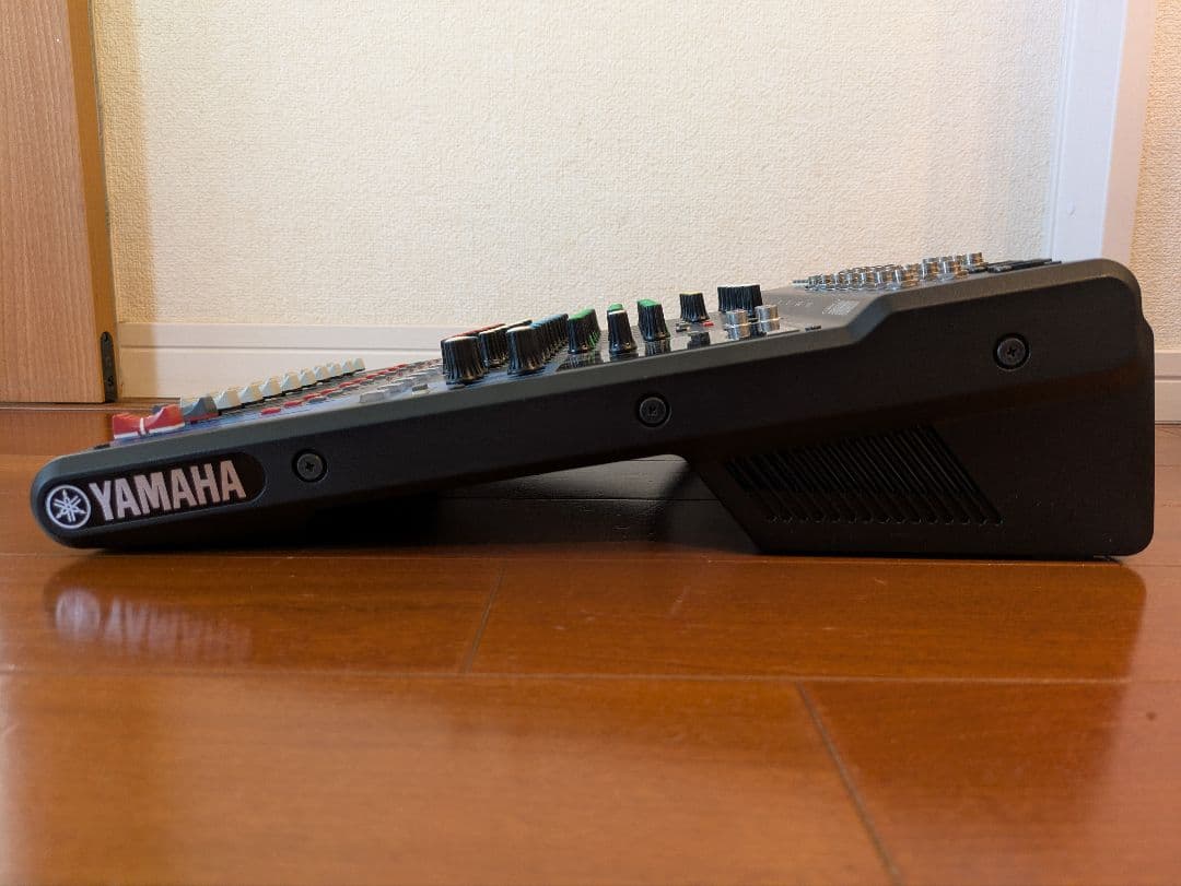 YAMAHA MG12XU アナログミキサー コンデンサーマイク付き