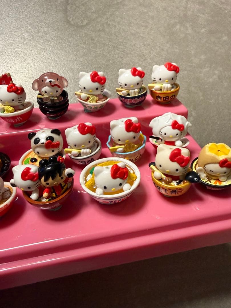 ハローキティ　ご当地キティ　ストラップ　まとめ売り　21点セット