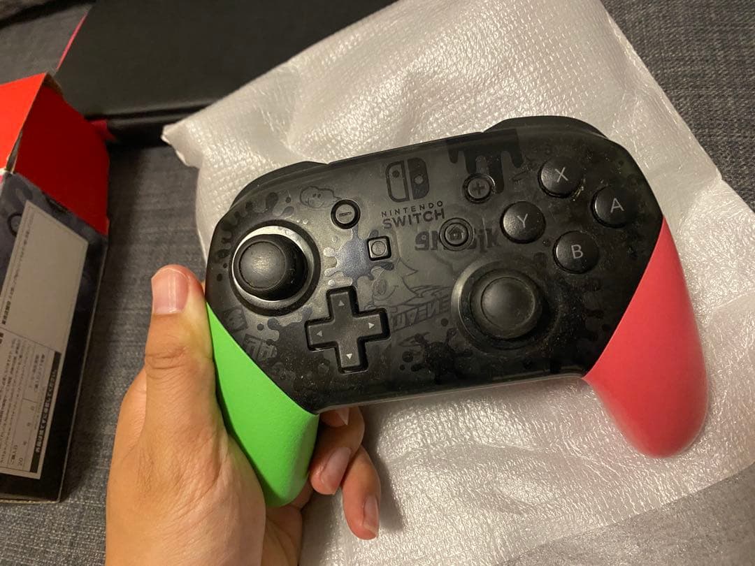 Nintendo Switch 本体　コントローラー　ケース付