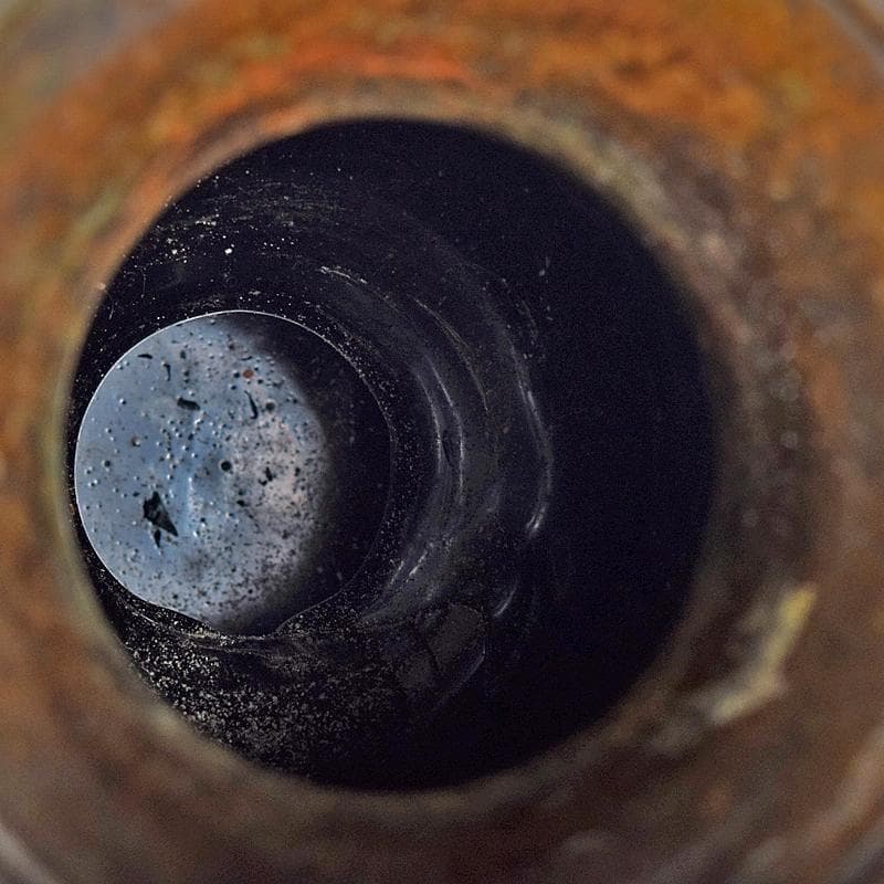 仏教美術　金工師　中尾宗貞制造　古銅　盛上彫　人物刻　花立　仏具　V　R8422