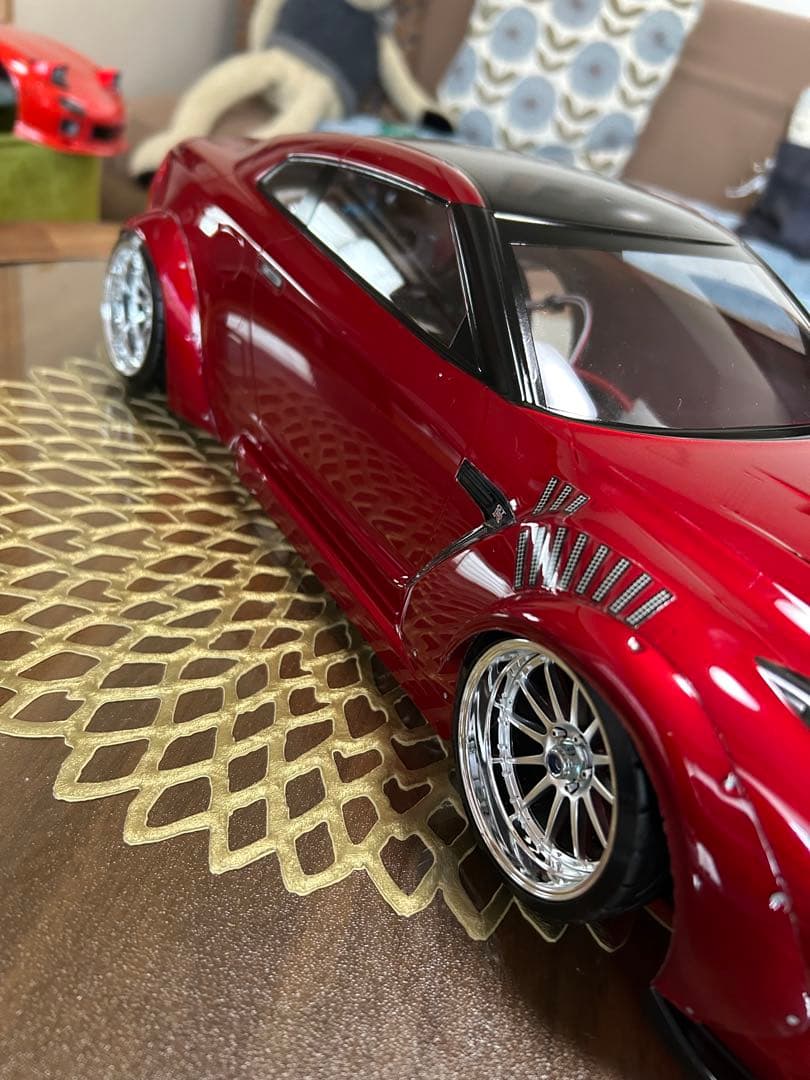 スカイラインGT-Rラジコンボディ1/10 タミヤ　塗装済み、未使用品。