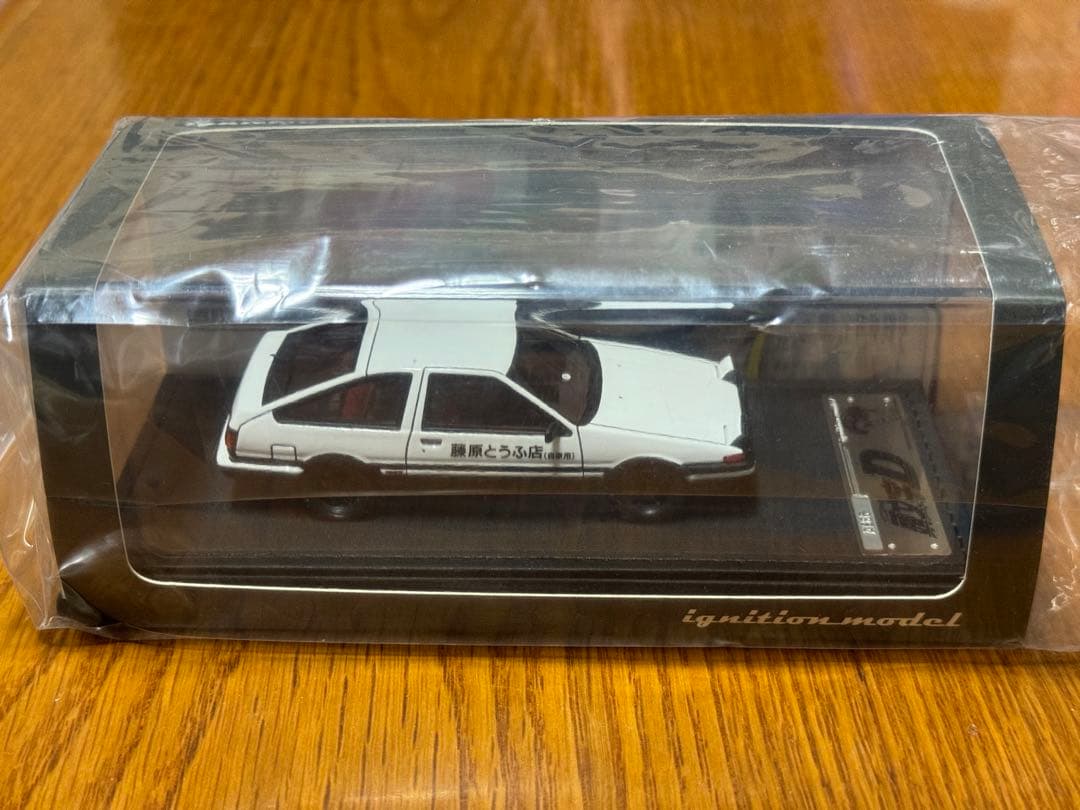 イグニッションモデル 1/43 頭文字D トヨタ スプリンター トレノ AE86