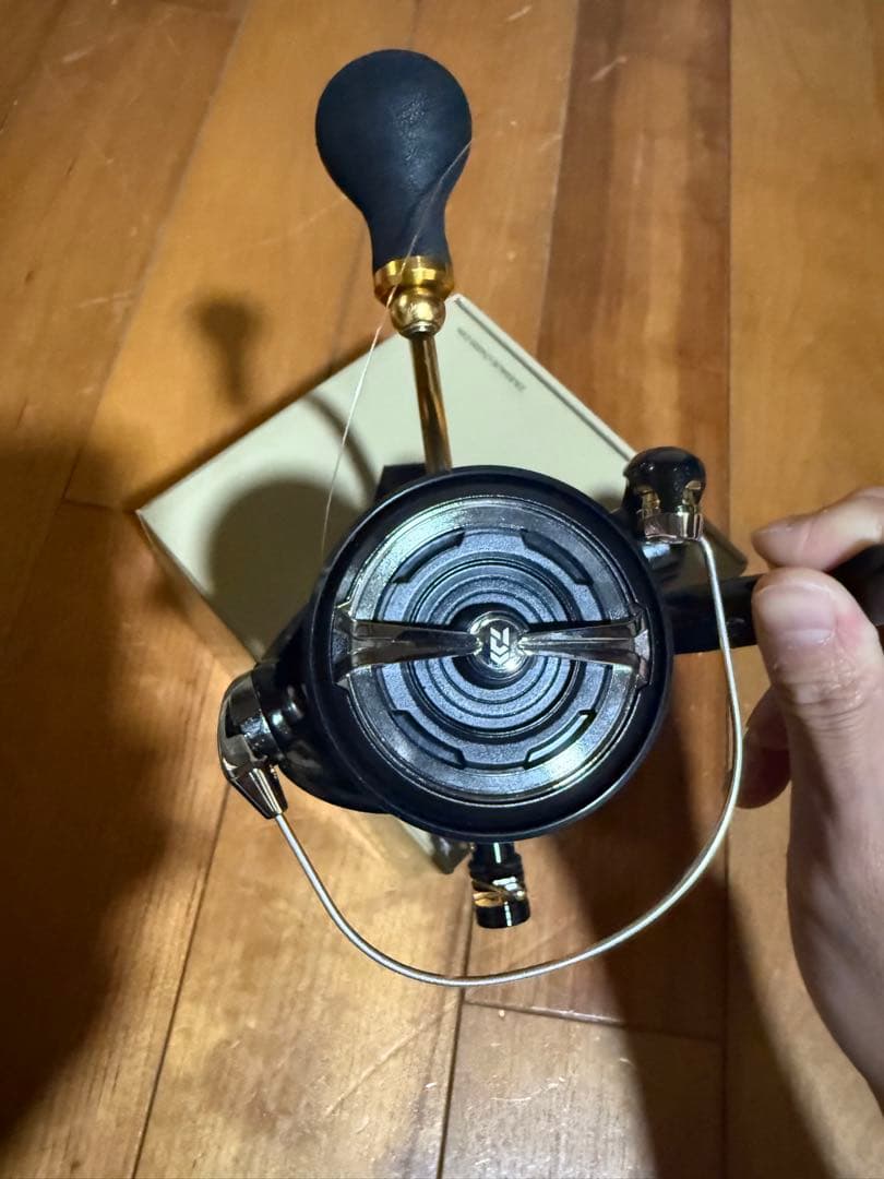 23レガリス 4000 chx ルアーフック　リールスタンド