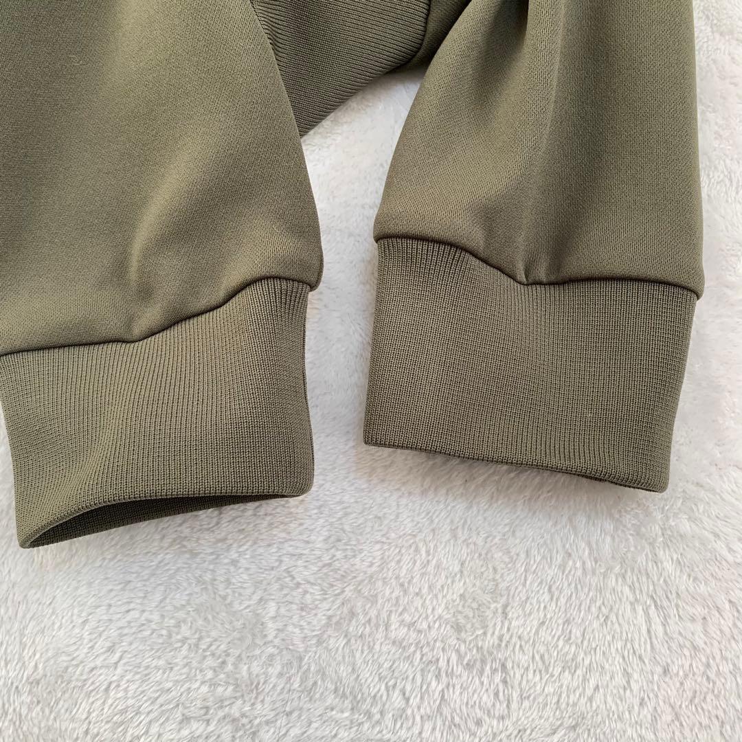 munsingwear パーカー ジッパーポケット ペンギン刺繍付き Mサイズ