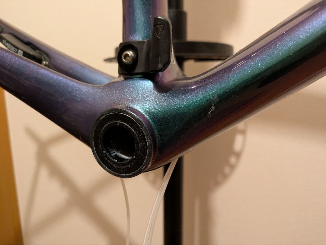 今月いっぱいで一旦終了予定Trek ÉMONDA SL 5ディスクフレームセット