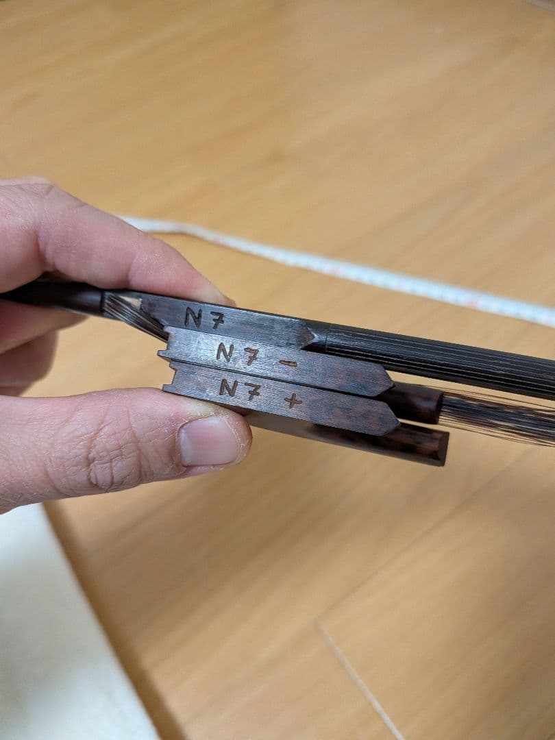 バロック バイオリン弓 約75cm スネークウッド