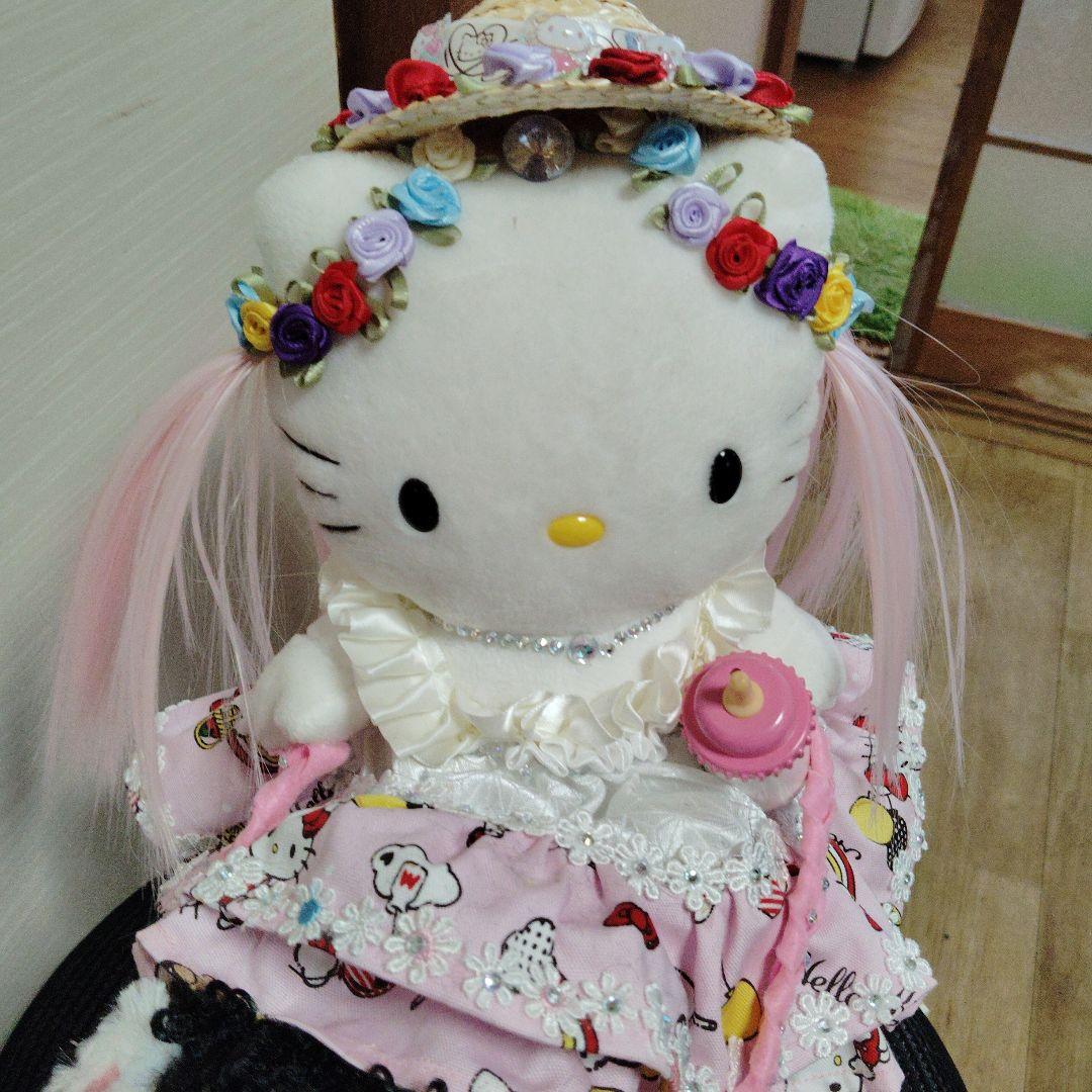 hello Kitty ハローキティ 馬のぬいぐるみ付き人形 sanrio