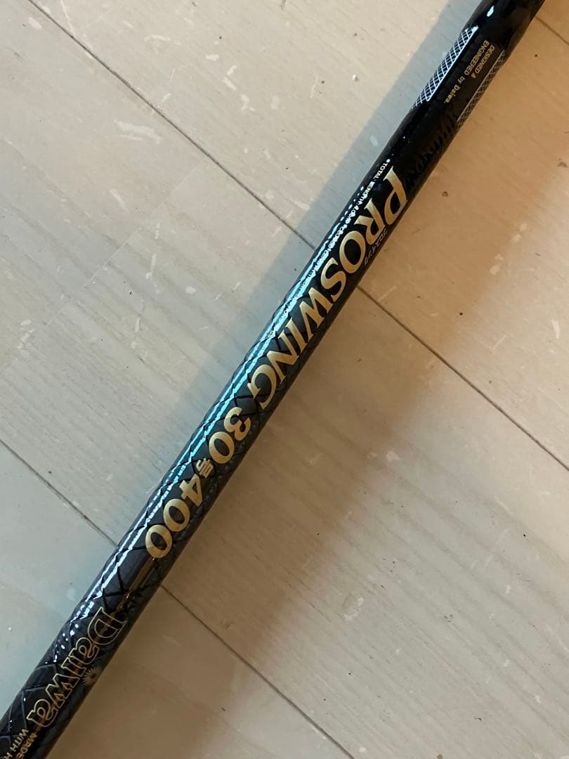 Daiwa CARBON WHISPER PROSWING 30号400