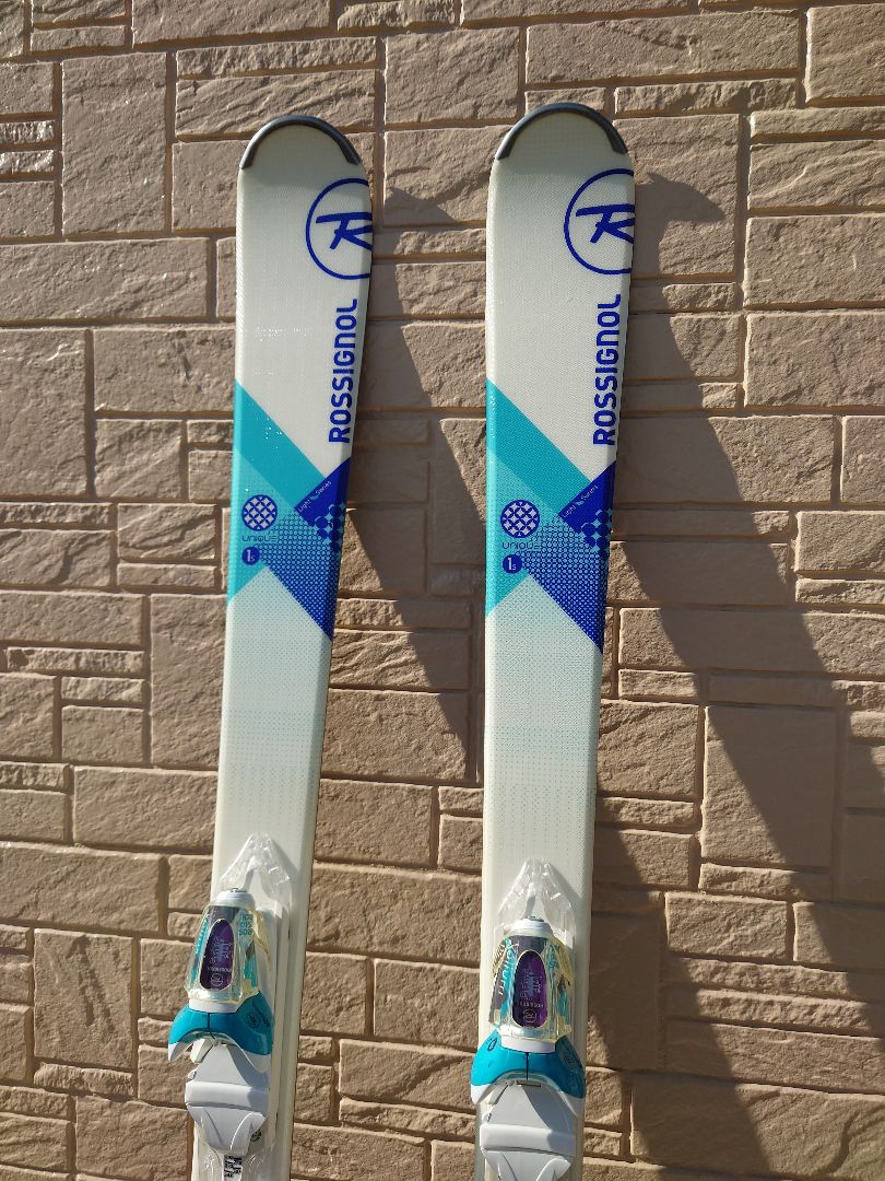 ROSSIGNOL スキー板 UNIQUE　ホワイト/ブルー