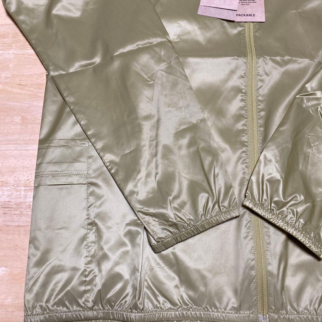 asicsアシックス　ランニングパッカブルライトジャケット