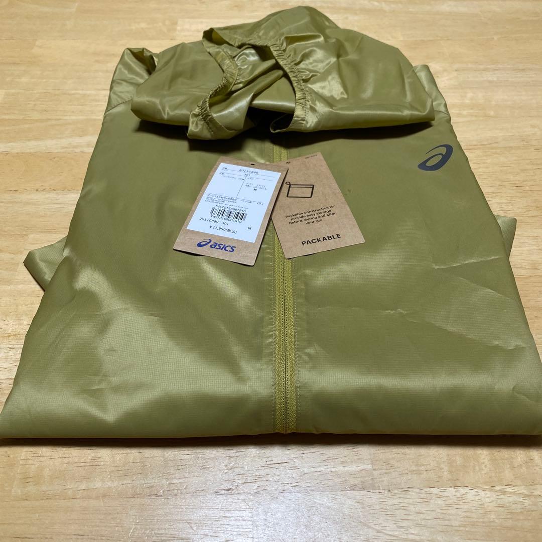 asicsアシックス　ランニングパッカブルライトジャケット