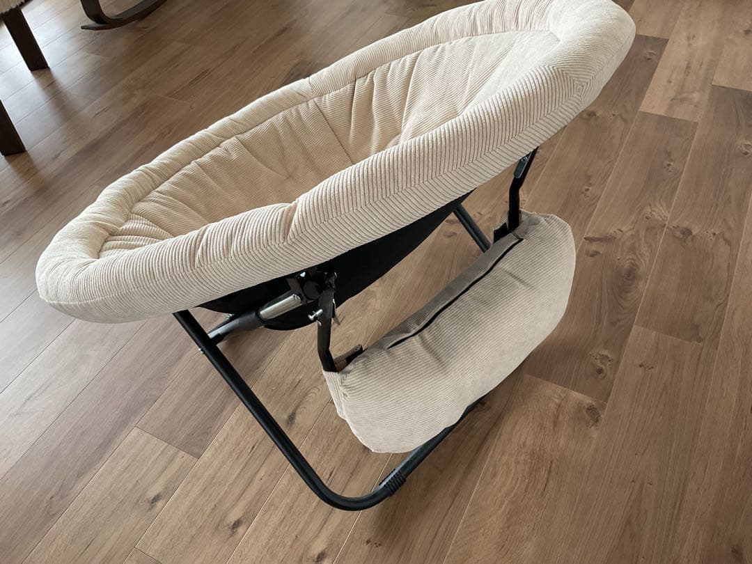 ヒナタライフ　 フォールディングチェア ベージュ