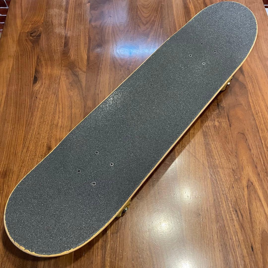 美品　DGK スケボー　コンプリート　子供用　ベンチャートラック　OJウィール