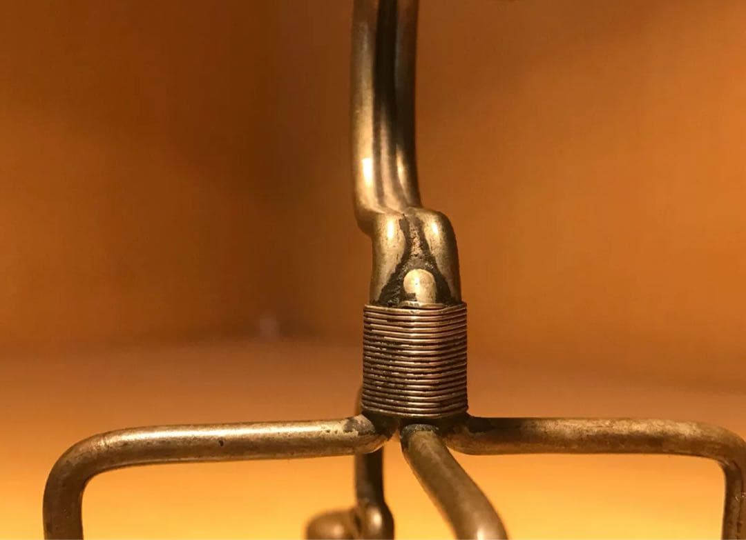 金属製ホルダー