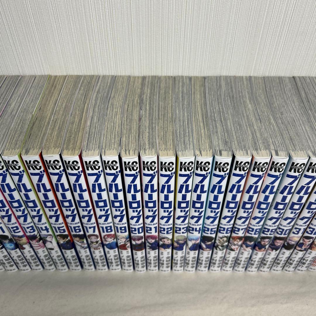 【全巻】ブルーロック 1巻〜37巻　凪1巻〜５巻　全巻セット