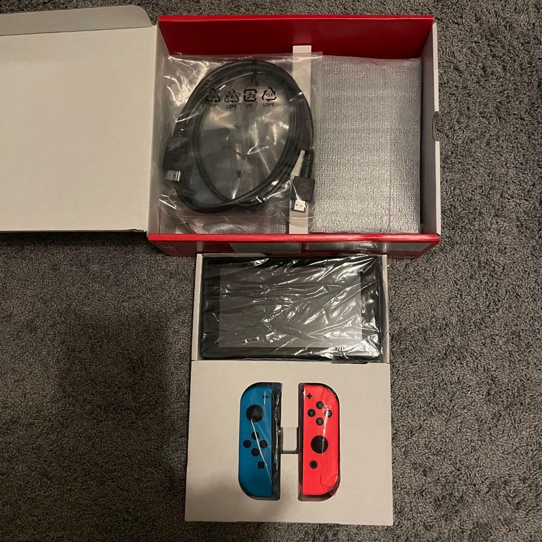 Nintendo Switch 本体・付属品