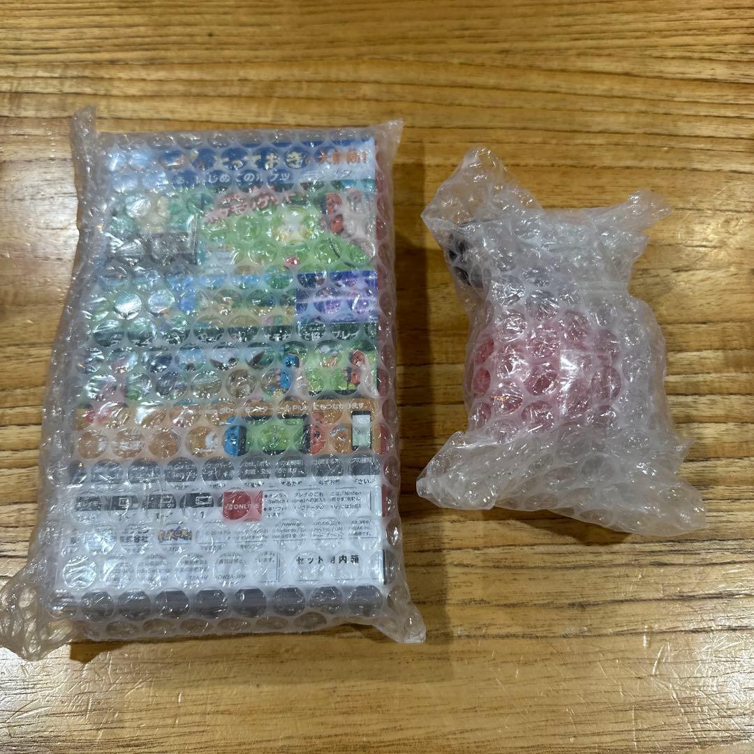 ポケモンLet's Go! ピカチュウ　イーブイ　モンスターボール　ミュウ入り