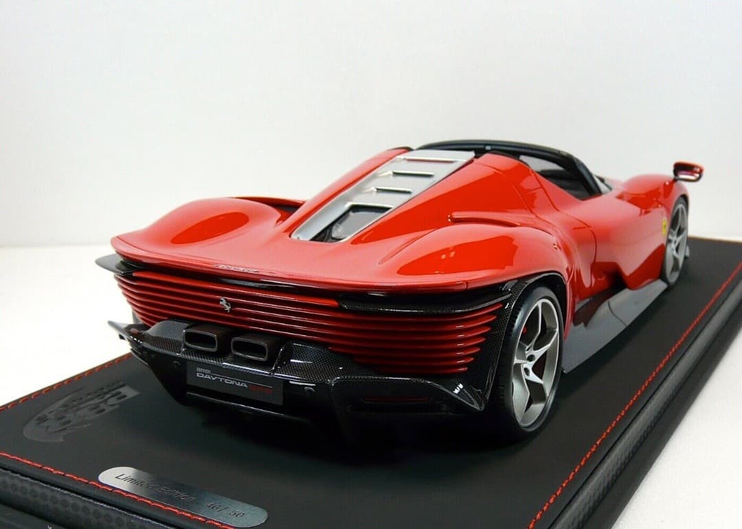Ferrari Daytona SP3 BBR製 1/18 ロッソコルサ