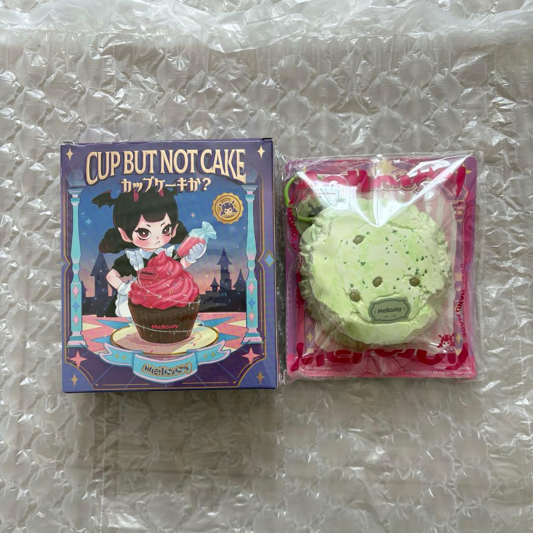 ⭐︎24時間以内発送⭐︎メロジョイ　クリームワッフル& カップケーキか？