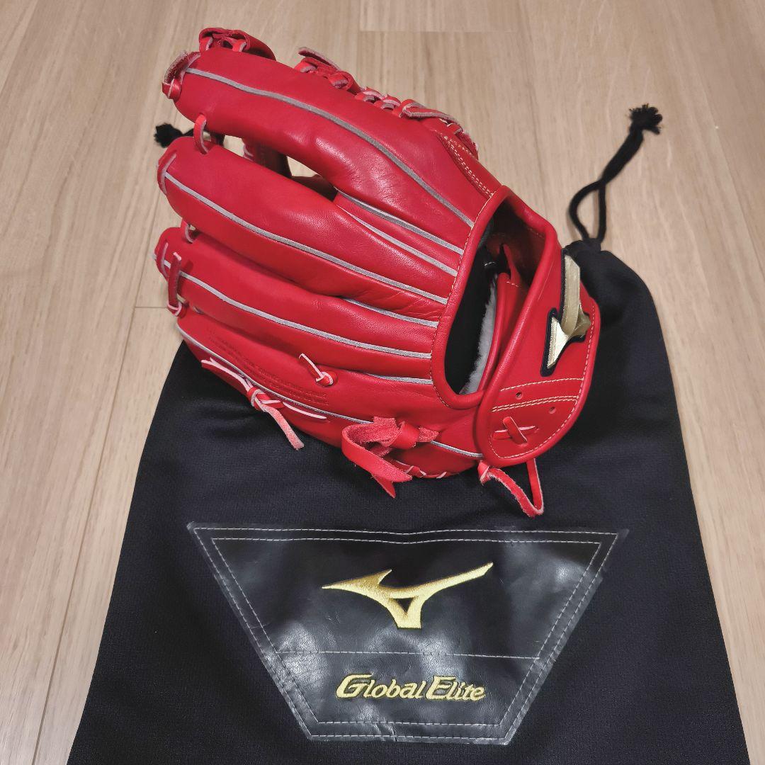 美品　MIZUNO グローバルエリート　大人用　軟式 内外野手グローブ　専用袋付