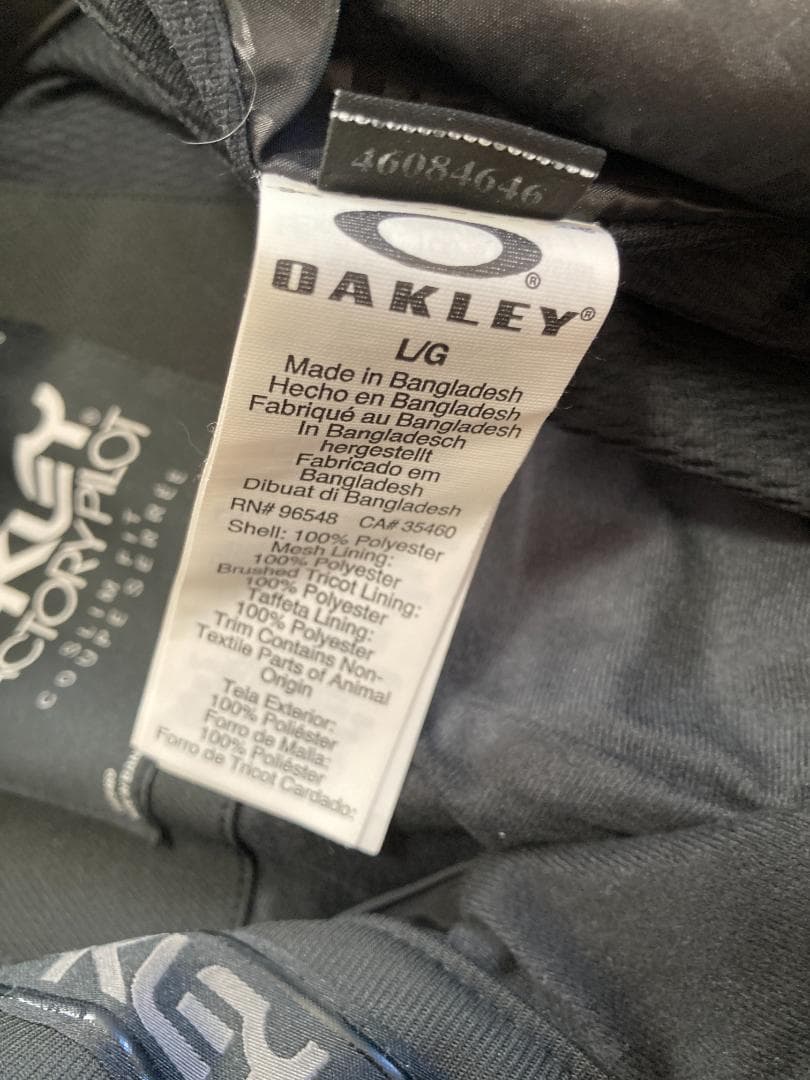 OAKLEY FACTORY PILOTスノーボードウェア SLIMFIT 美品