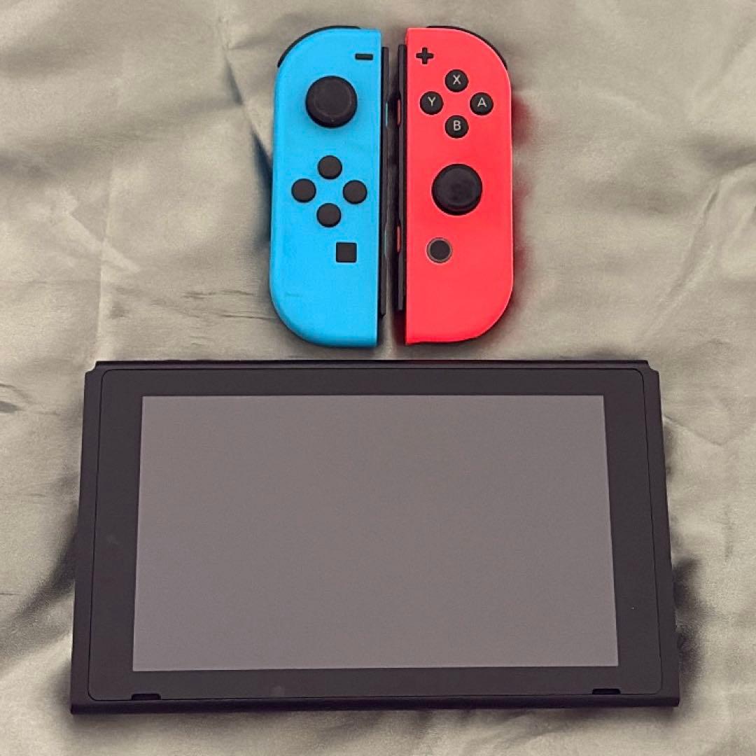 Nintendo Switch 本体 ネオンブルー/ ネオンレッド