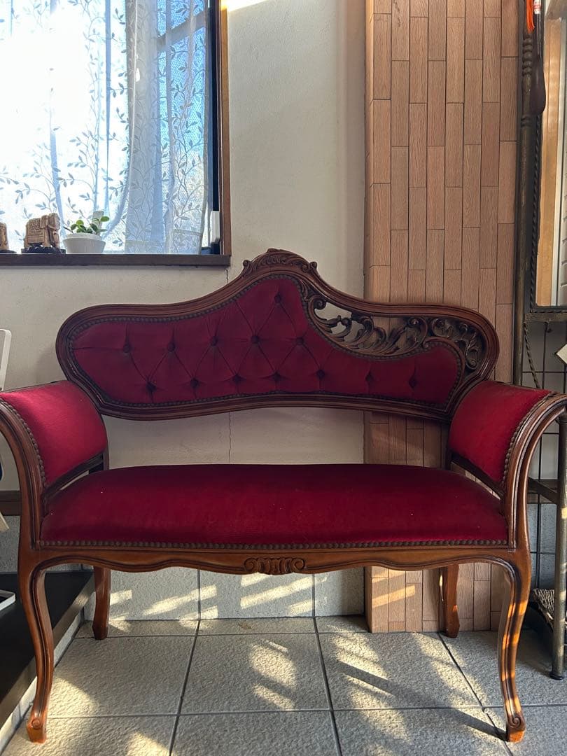 アンティーク調 カウチソファ 2人掛け 猫脚 ボルドー 彫刻 サロンチェア 椅子