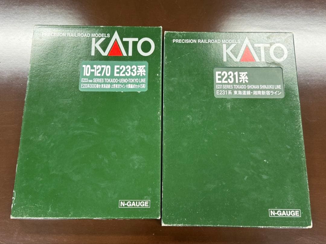E231系1000番台10両＋E233系3000番台付属編成5両