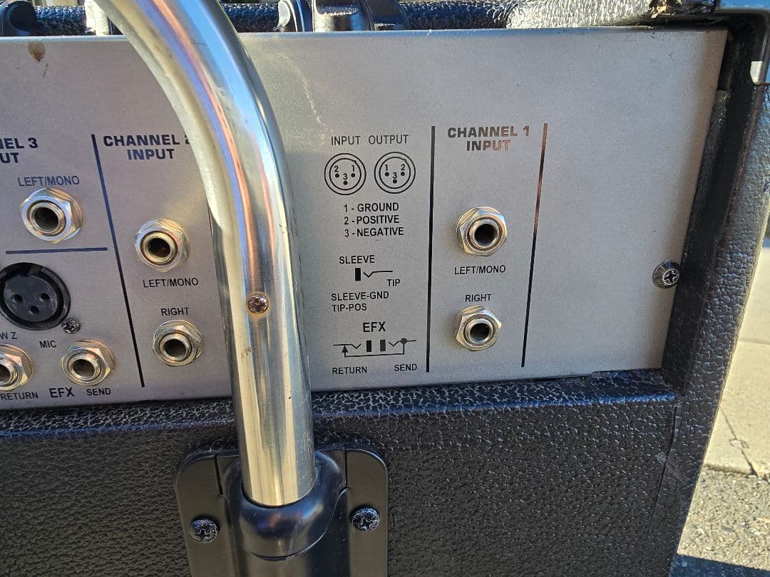 Peavey KB 4 キーボードアンプ