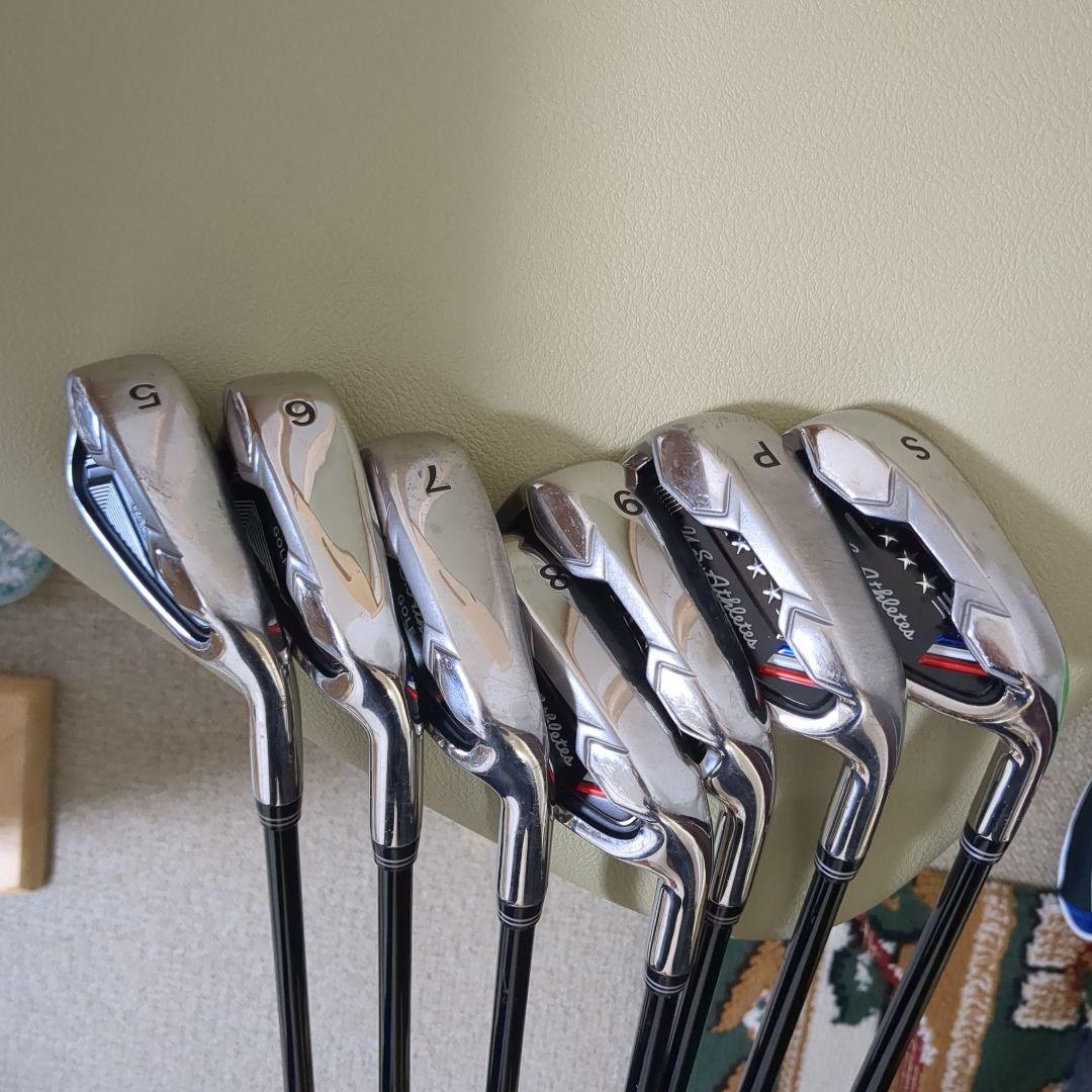 フルセットドライバー他アイアン5〜Pw　Ｓｗセット テーラーメイドキャディバッグ