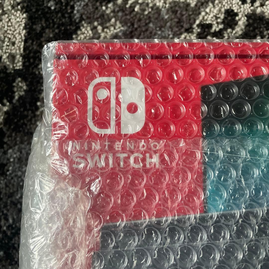 【新品】Nintendo Switch 本体 青/赤