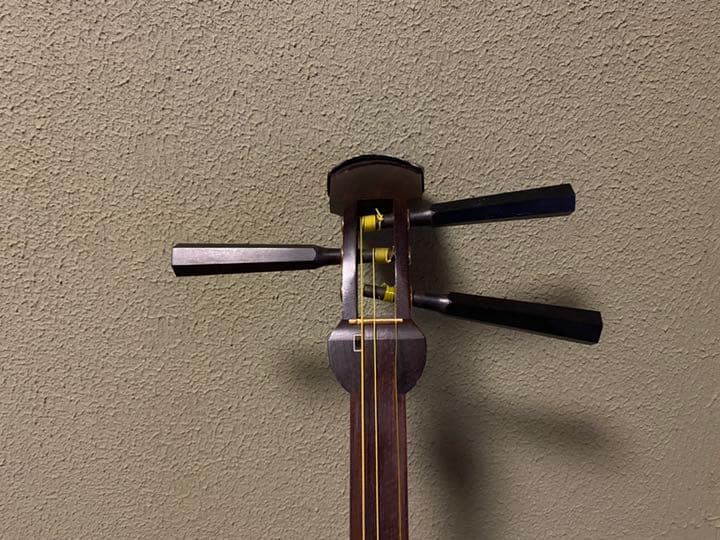 紅木　地唄　三味線　桐箱その他道具付き