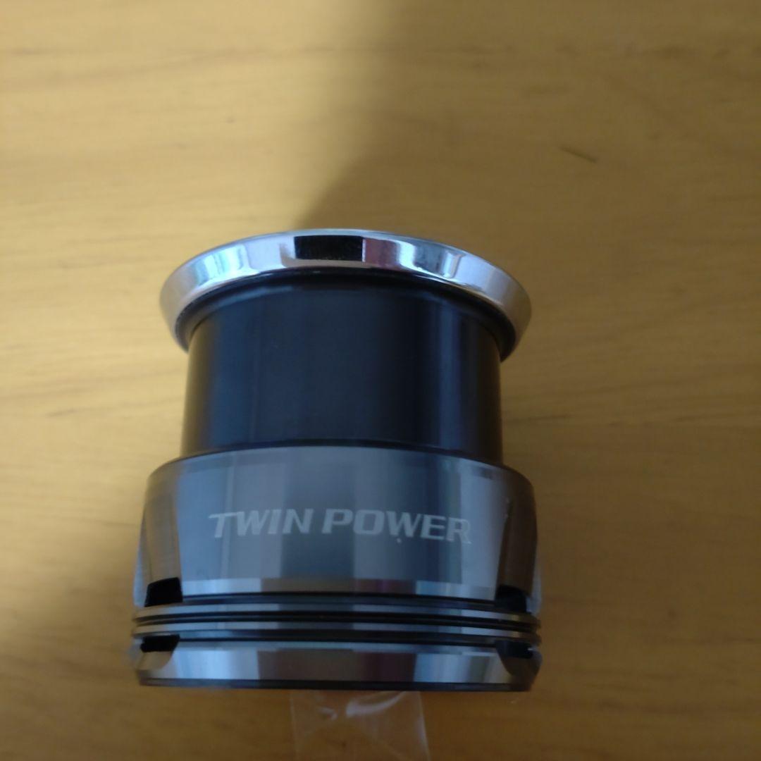 シマノ　24ツインパワー 2500S 純正スプール