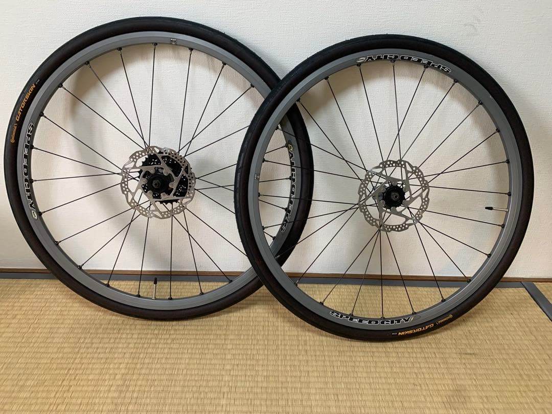 Mavic speed city 700cホイールセット