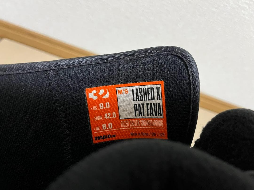 32 THIRTYTWO LASHED 27.0cm スノーボードブーツ