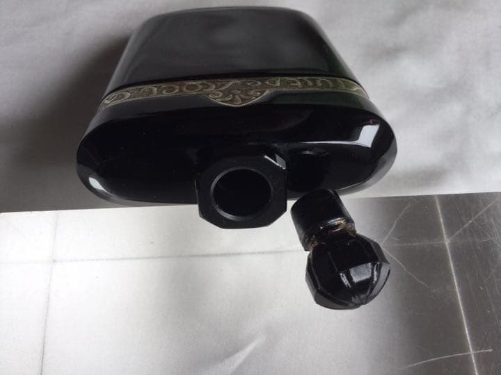 「Caron Nuit de Noel 香水瓶」オリジナルケース付/バカラ製造