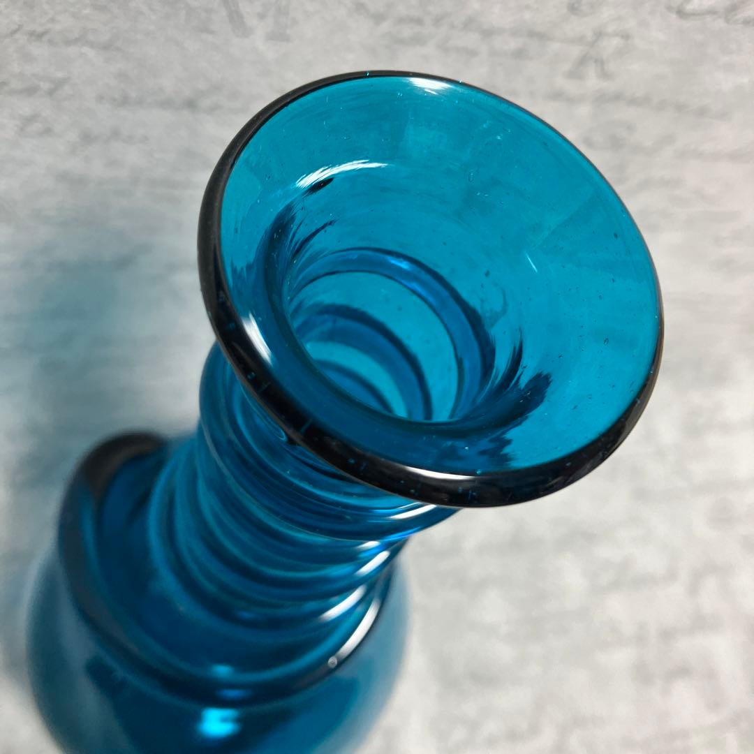 津軽びぃどろ　吹きガラス　カラフェ　　デキャンタ　水差し　首巻き　民藝