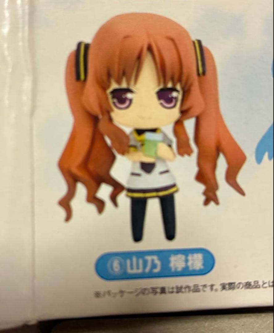 物語シリーズ くじ フィギュア A賞 ラスワン 湯のみ グラス 缶バッジ